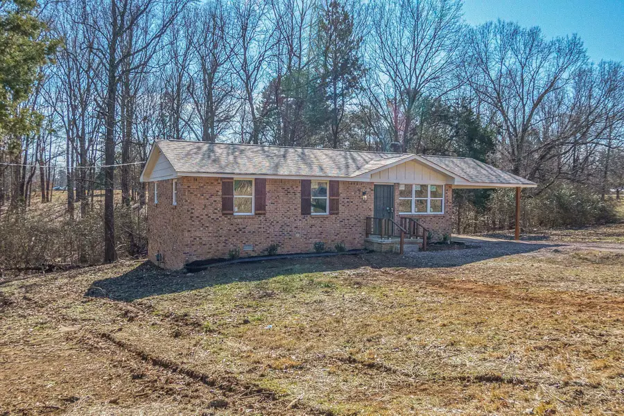 1165 ERMON RD, Bolivar, TN 38008 - Image #2