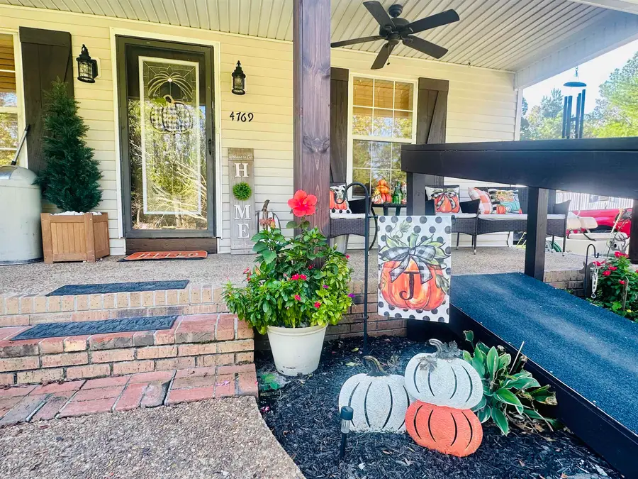 4769 PLEASANT SITE RD, Selmer, TN 38375-6342 - Image #2