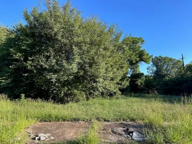 380 OUTER AVE, Memphis, TN 38109 - Image #2