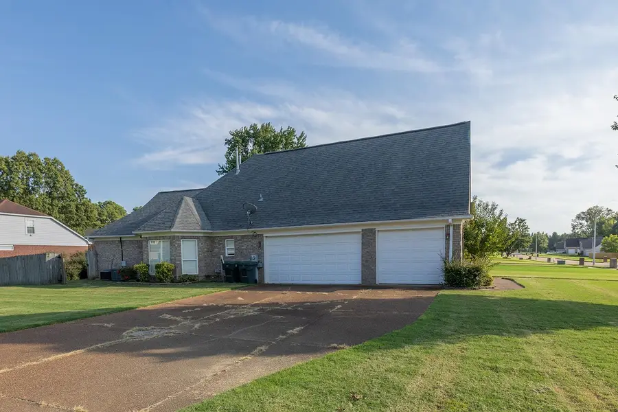 4450 GUINEVERE LN, Bartlett, TN 38135 - Image #2