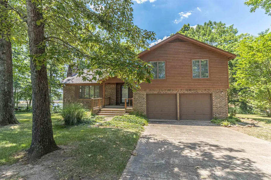 651 PINE ST, Adamsville, TN 38310 - Image #2