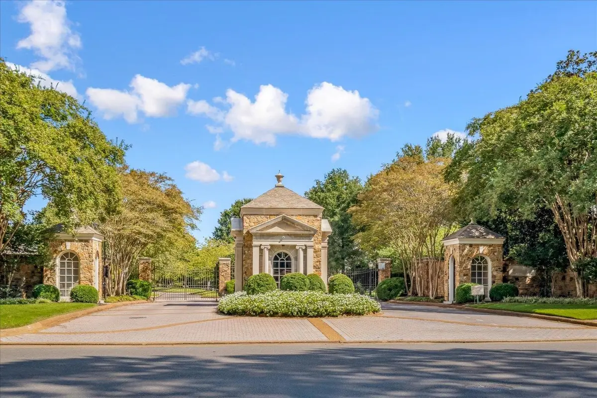 155 ASCOT PARK COMMON DR, Memphis, TN 38120 - Image #1