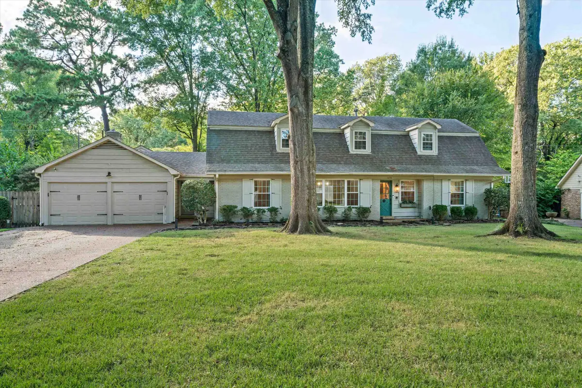 1695 BROOKSIDE DR, Germantown, TN 38138 - Image #1