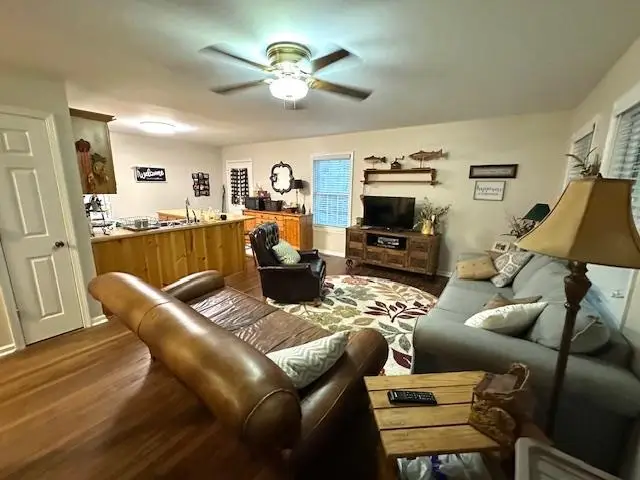 140 HUCKELBERRY LN, Savannah, TN 38372 - Image #2