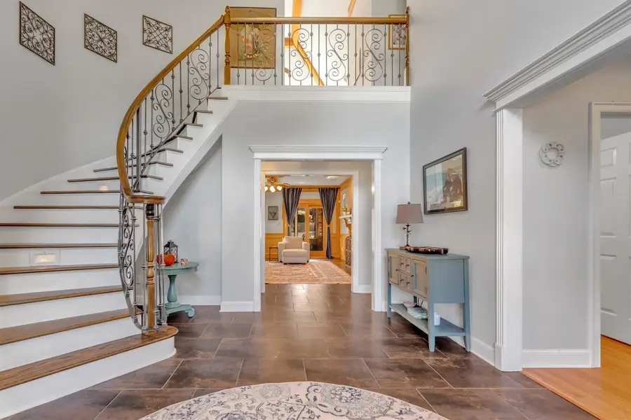 8791 FERNWOOD CV, Germantown, TN 38138 - Image #2