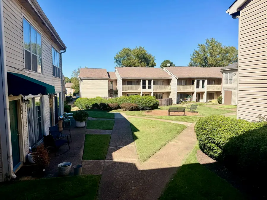 6747 QUAIL HOLLOW CT #2, Memphis, TN 38120 - Image #3