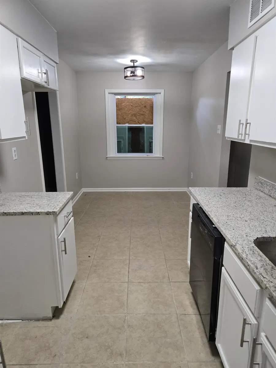 4378 SHADCREST DR, Memphis, TN 38128 - Image #2