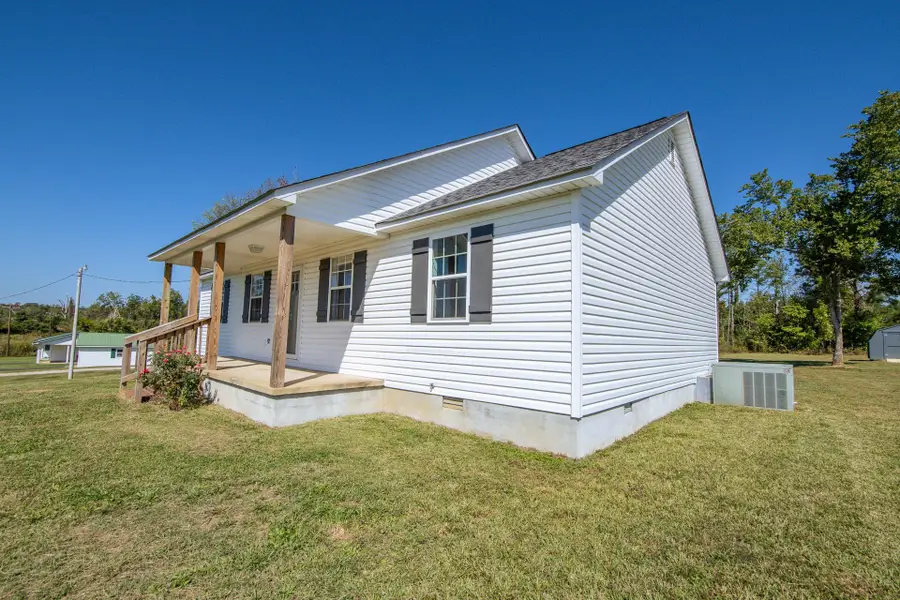 4197 OLD STAGE RD, Adamsville, TN 38310-4167 - Image #3