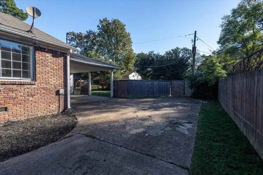 2354 GLENCLIFF ST, Memphis, TN 38119 - Image #3