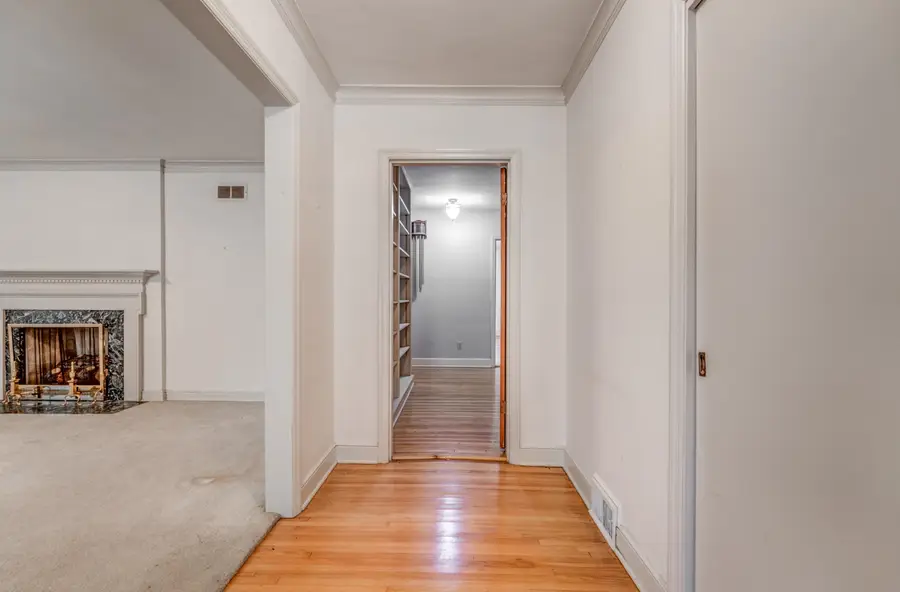 949 HIAWATHA ST, Memphis, TN 38117 - Image #2