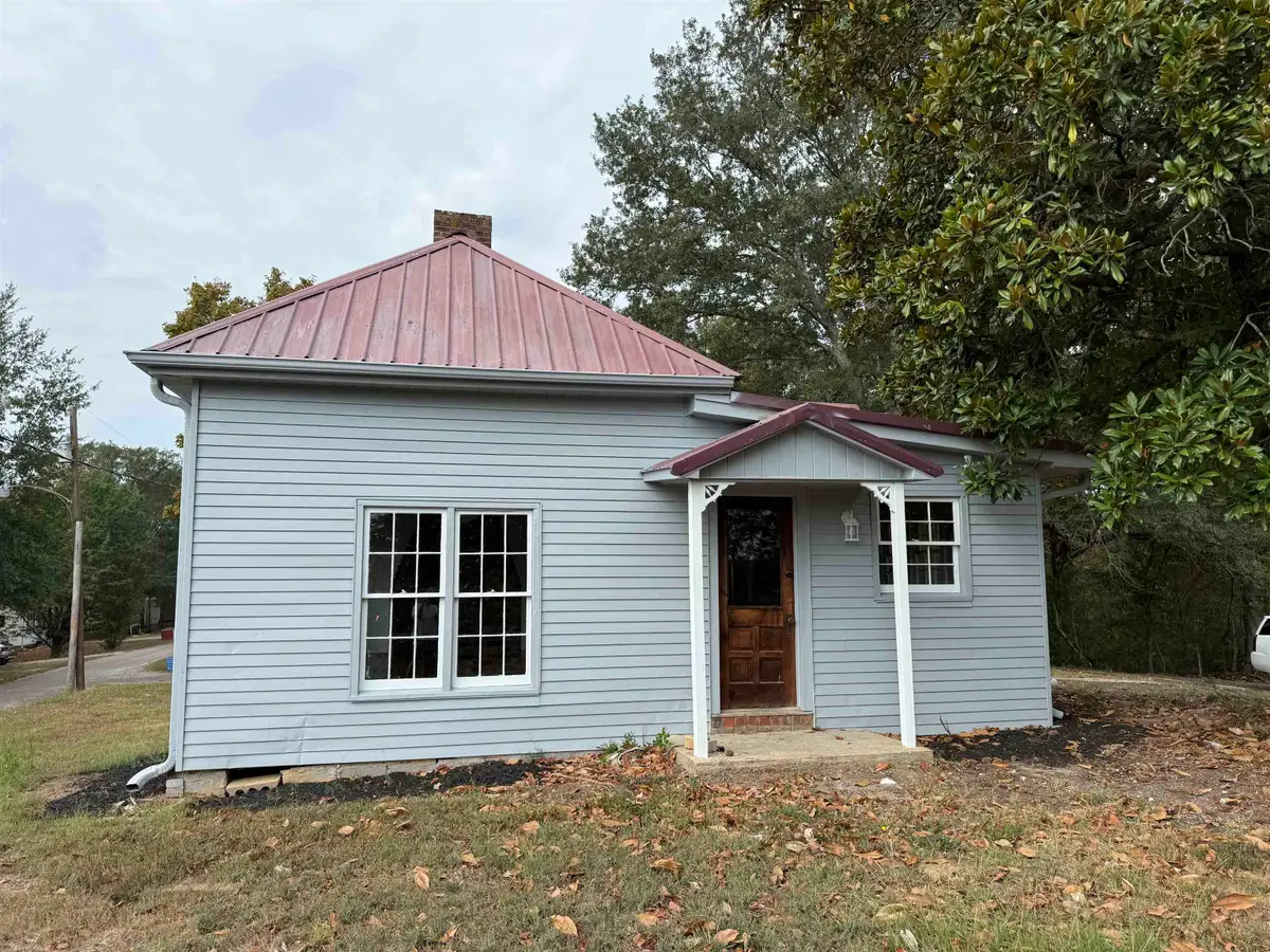 106 ADAMS ST, Bethel Springs, TN 38315-2595 - Image #1