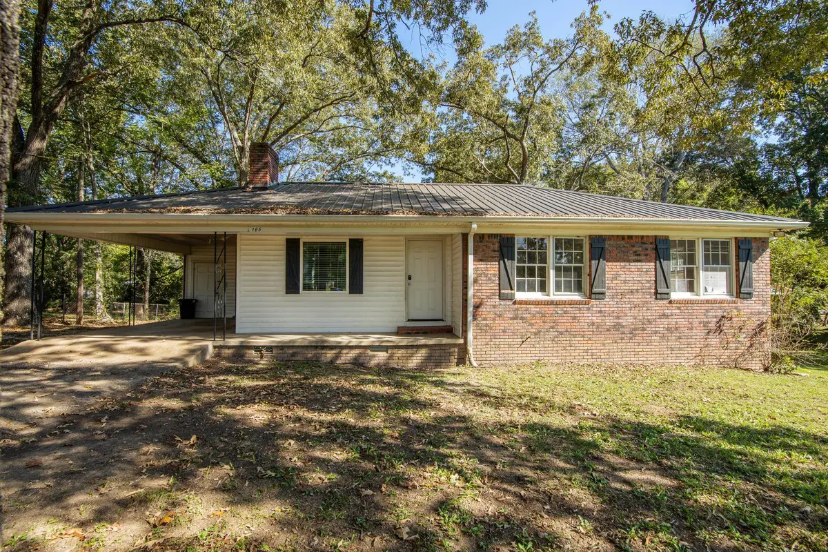 165 PHILLIPS DR, Savannah, TN 38372 - Image #1