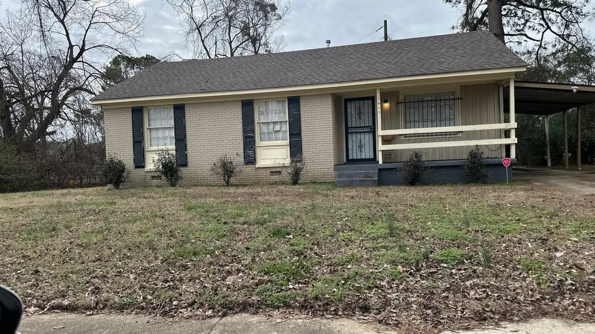 1911 E SHELBY DR, Memphis, TN 38116 - Image #1