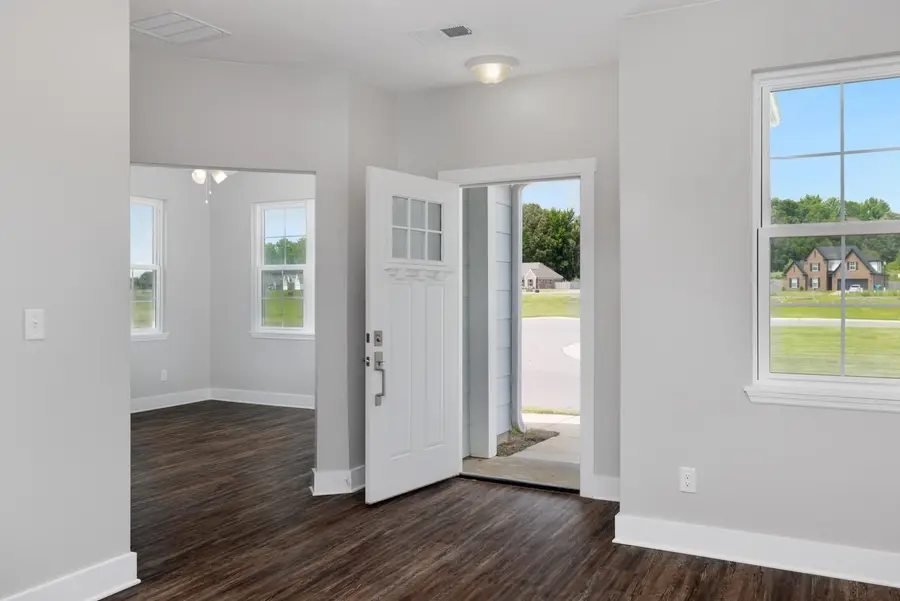 447 ABBEY RD, Munford, TN 38058 - #2
