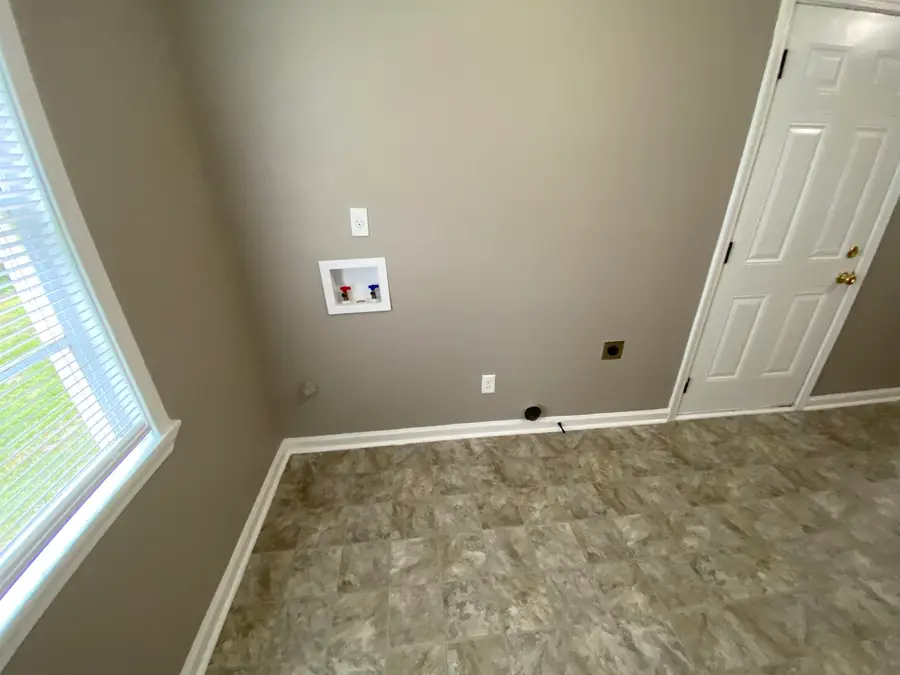 2581 CALLIE RD, Memphis, TN 38127 - Image #3