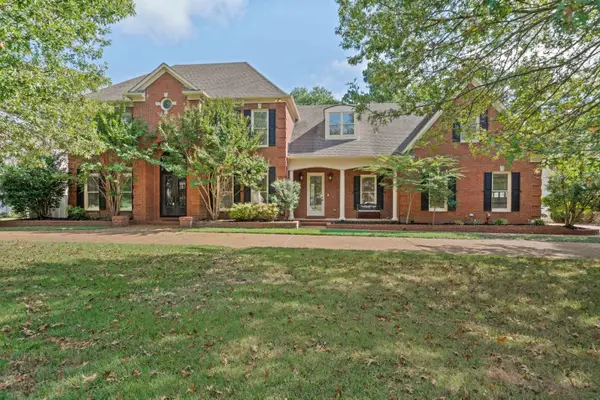 3284 BEDFORD LN, Germantown, TN 38139