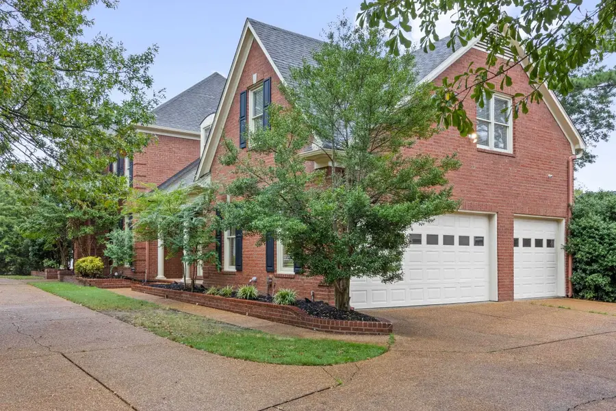 3284 BEDFORD LN, Germantown, TN 38139 - Image #2