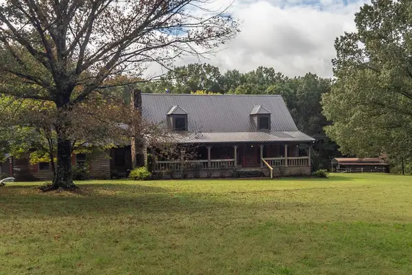 900 CENTERPOINT DR, Mason, TN 38049