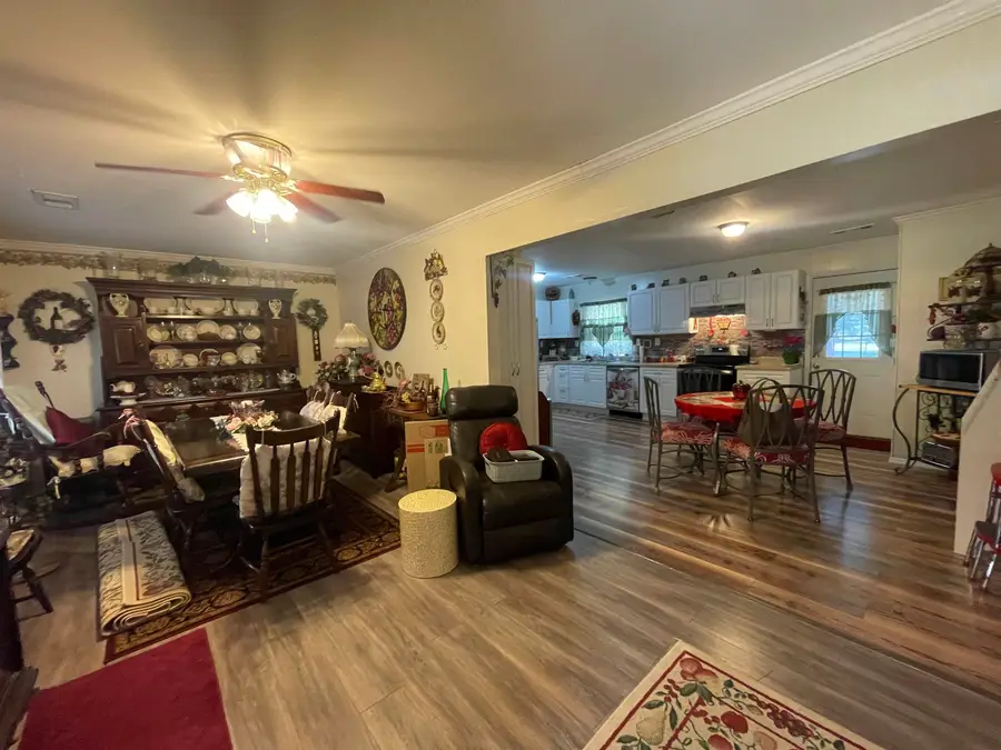 400 WHIPPOORWILL CIR, Millington, TN 38053 - Image #3