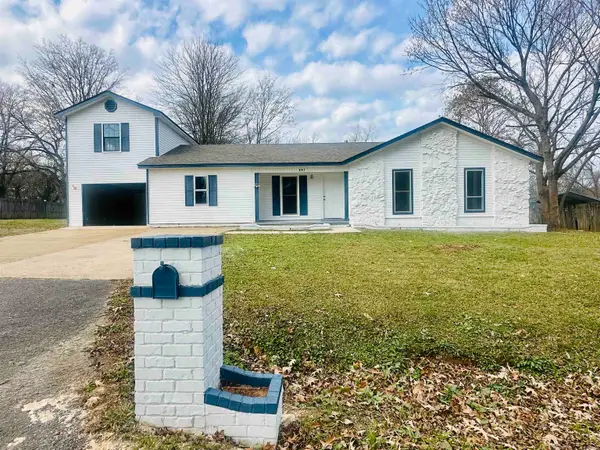 547 NAYLOR RD, Bolivar, TN 38008-2168