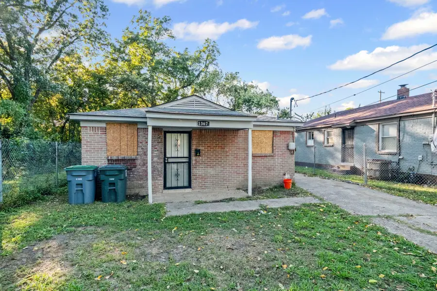 1367 HYDE PARK BLVD, Memphis, TN 38108 - Image #2