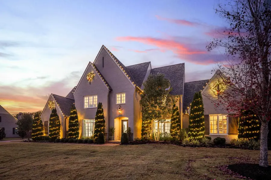 365 BLACK DUKE CIR W, Collierville, TN 38017 - Image #2