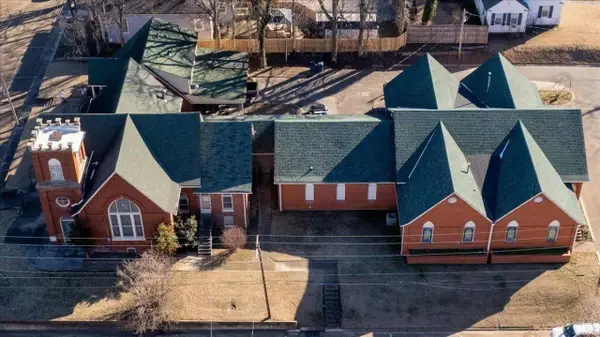 133 WASHINGTON AVE, Covington, TN 38019