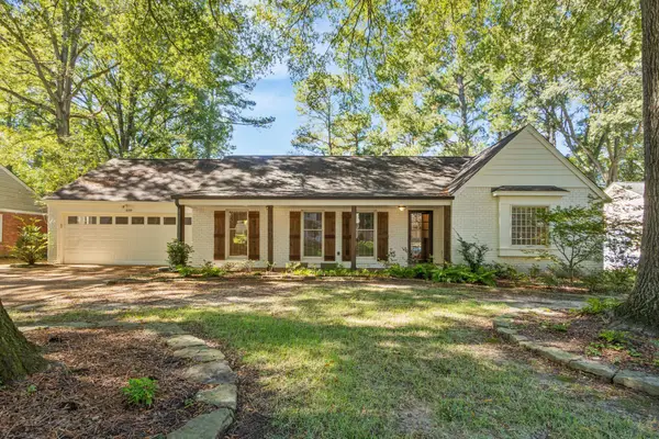 1899 RIVER VALLEY DR, Germantown, TN 38138