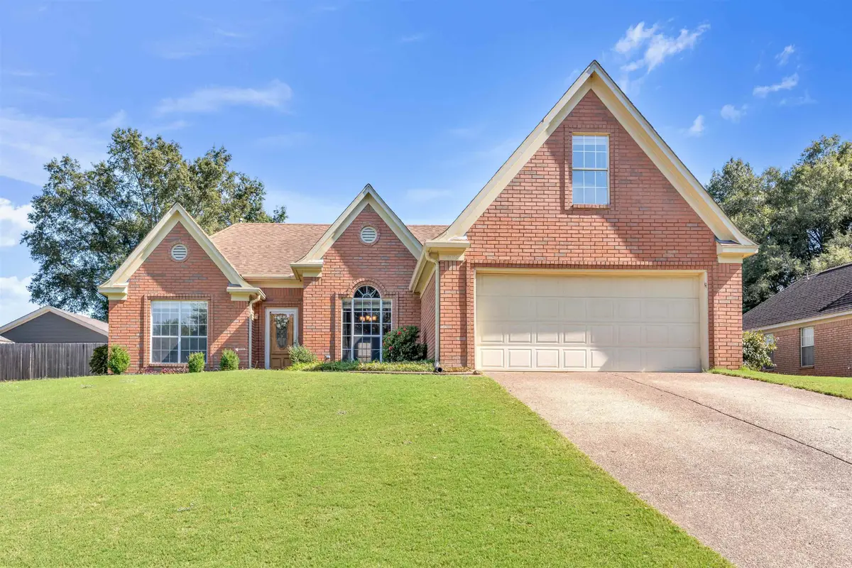 3934 OAK FOREST DR, Bartlett, TN 38135 - Image #1