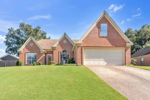 3934 OAK FOREST DR, Bartlett, TN 38135