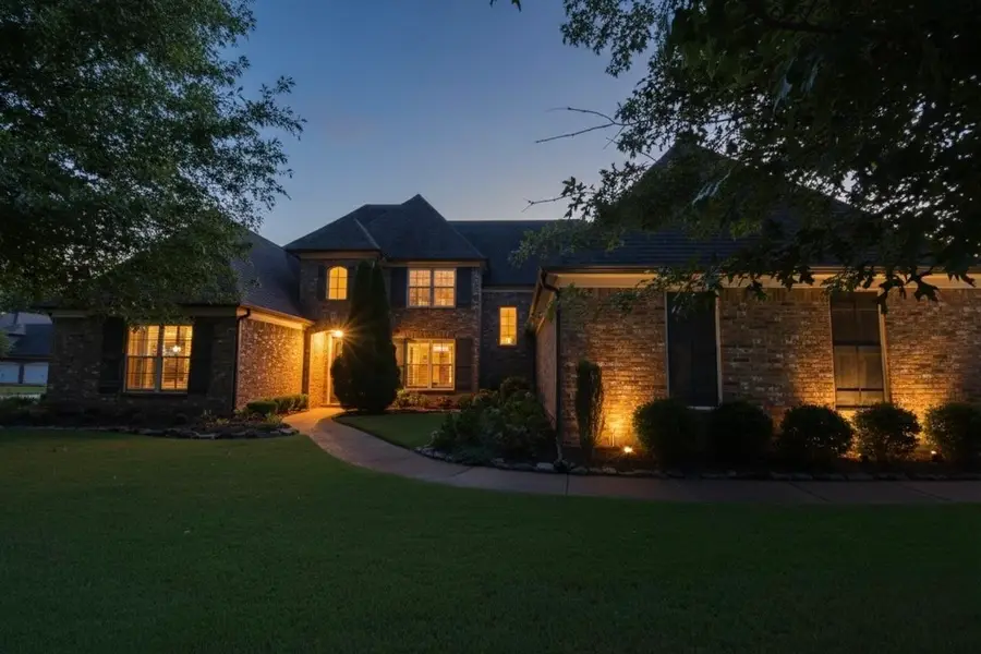 9329 CIELO DR, Germantown, TN 38138 - Image #2