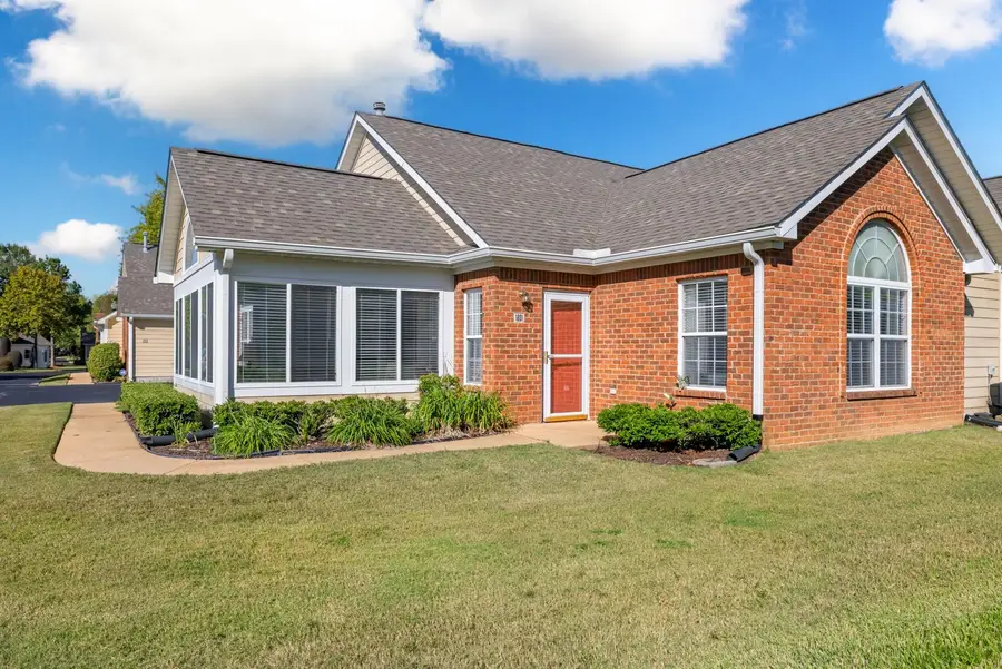 1801 APPLING OAKS CIR #83, Cordova, TN 38016 - Image #2