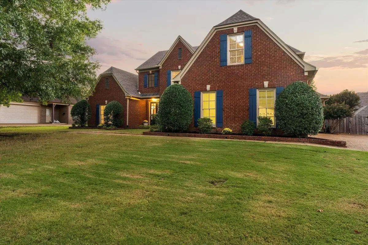 1533 E INDIAN WELLS DR, Collierville, TN 38017 - Image #1