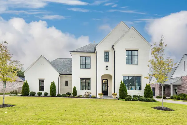 2479 ALLELON BEND LN, Germantown, TN 38138