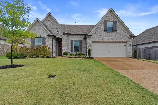 270 WHISPERING RIDGE DR, Oakland, TN 38060