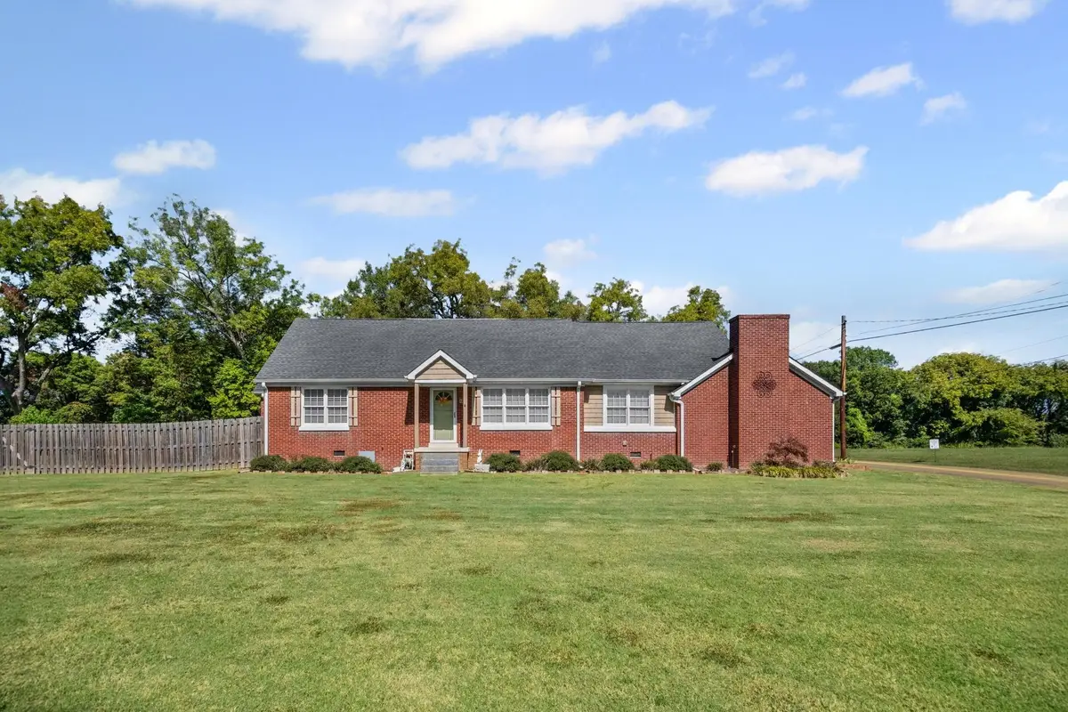 16 W MAIN ST, Munford, TN 38058 - Image #1