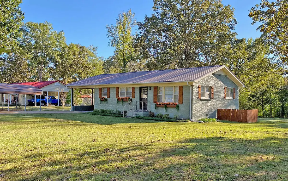 230 LEW WALLACE RD, Crump, TN 38327 - Image #1