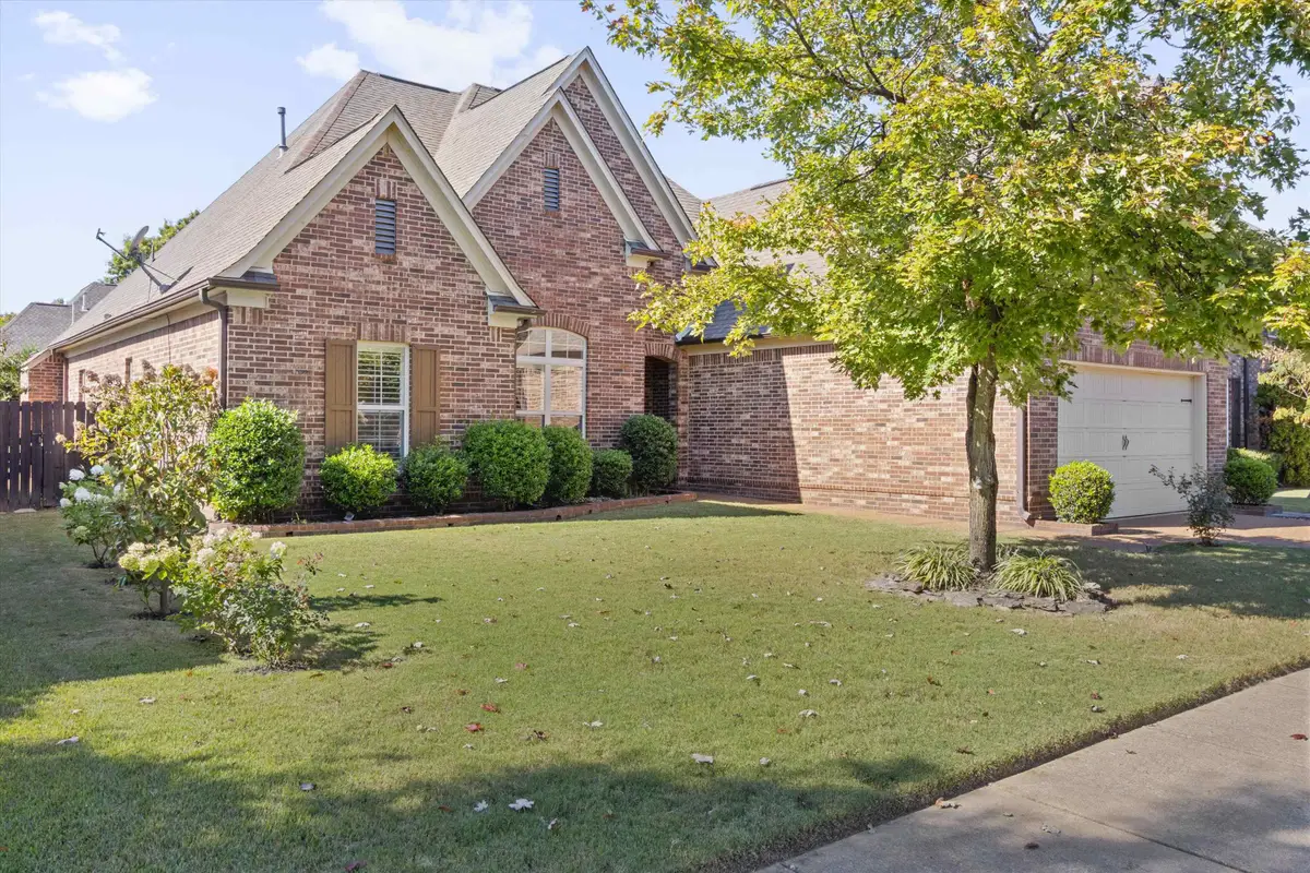 1341 RAINDROP DR, Collierville, TN 38017 - Image #1