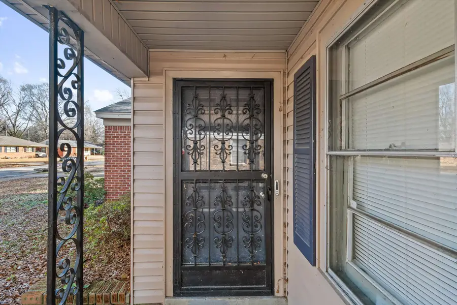 4487 E DEARING RD, Memphis, TN 38117 - Image #3