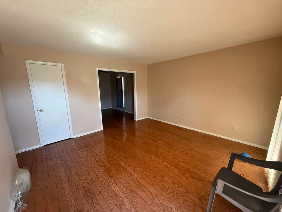 54 BONITA DR, Memphis, TN 38109 - Image #2