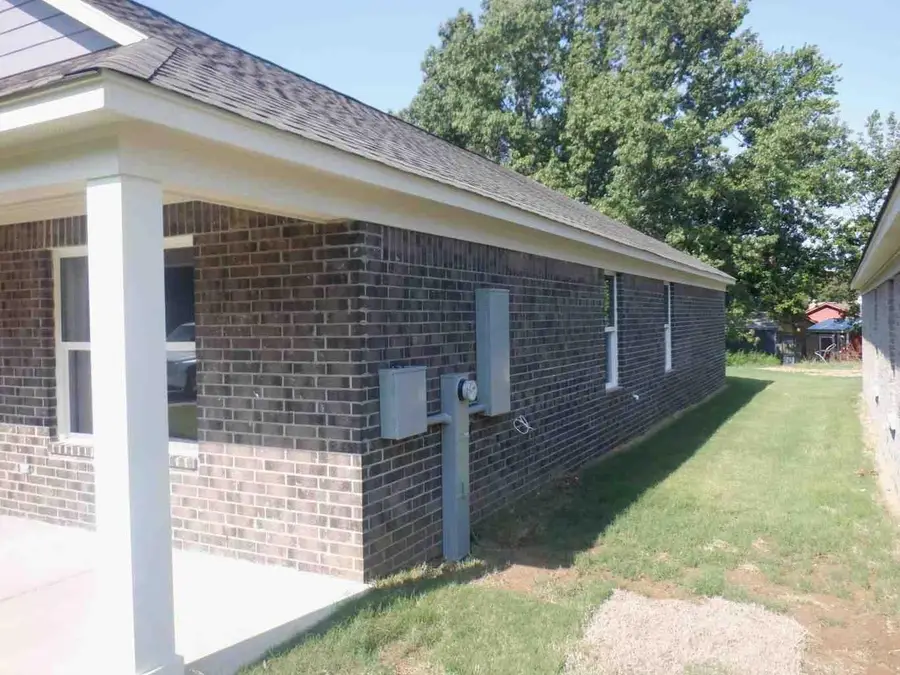 5253 ZODIAC RD, Memphis, TN 38118 - Image #2