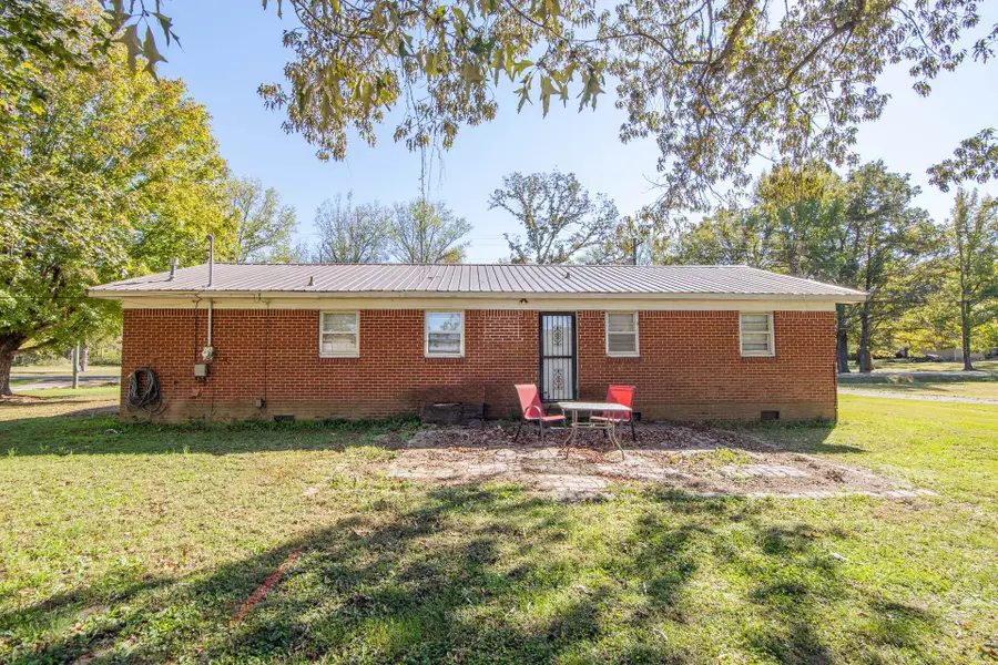 615 PATTERSON RD, Savannah, TN 38372 - Image #3