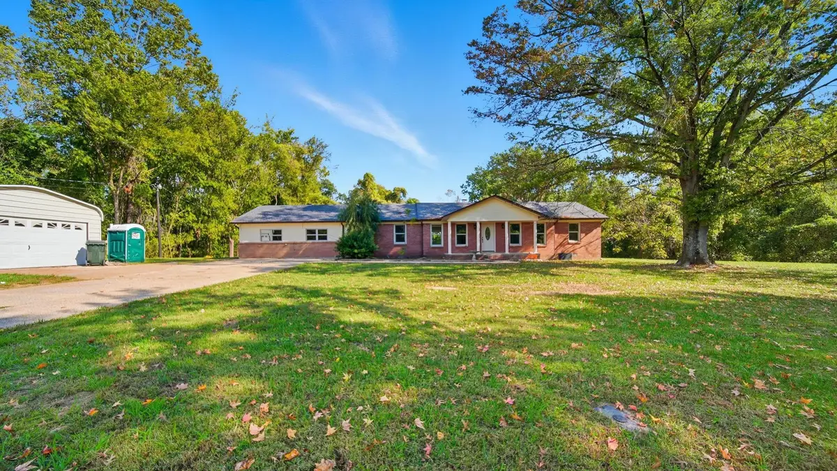 1324 DOUBLE BRIDGES RD, Munford, TN 38058 - Image #1