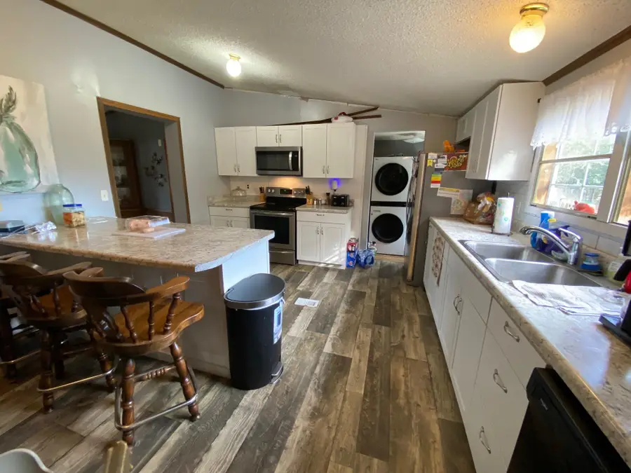 160 GEAN LN, Savannah, TN 38372 - Image #2