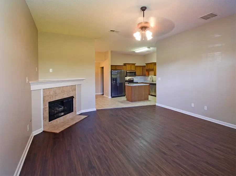 7407 LOST GROVE LN, Cordova, TN 38016 - Image #3