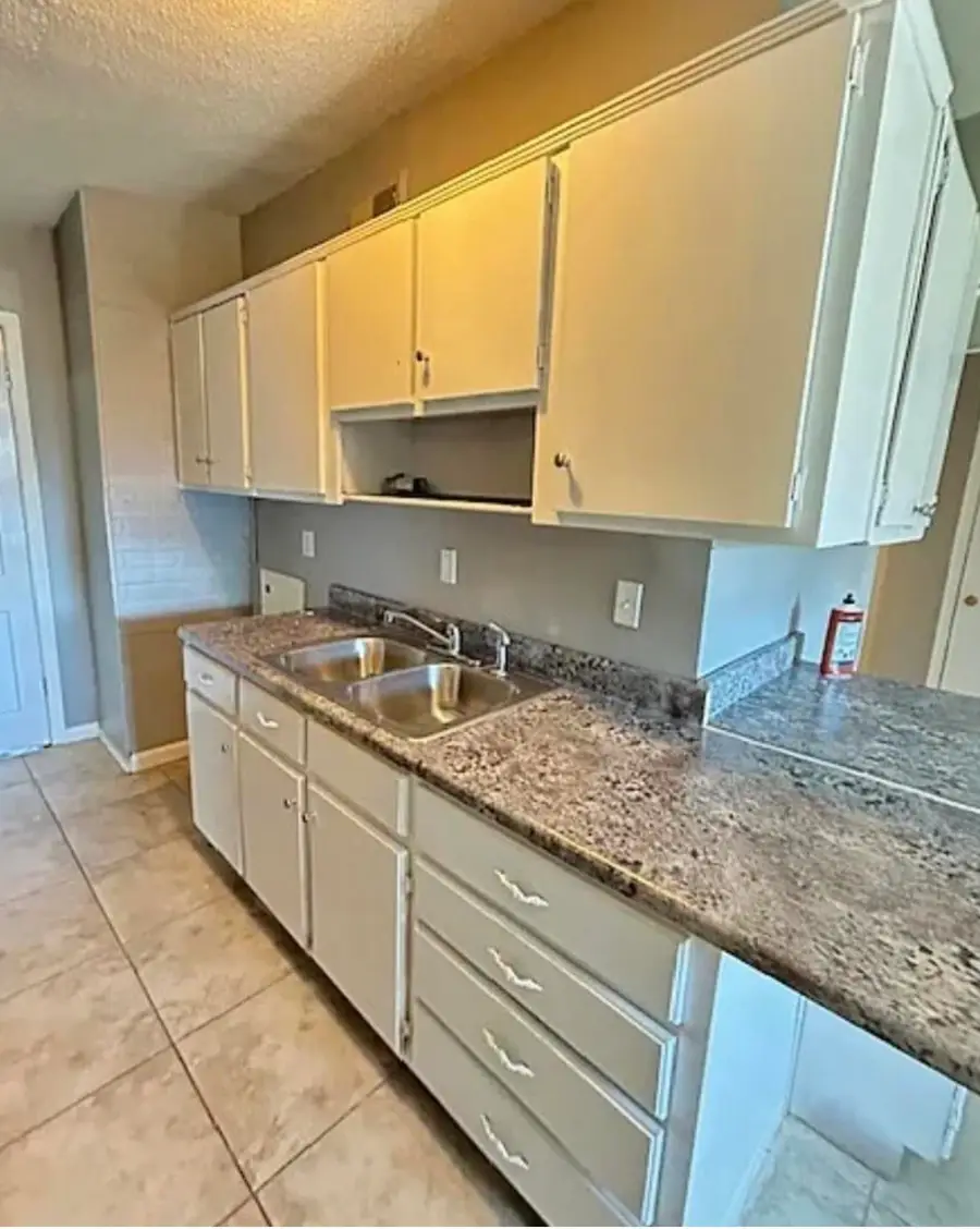 803 LEDBETTER AVE, Memphis, TN 38109 - Image #3