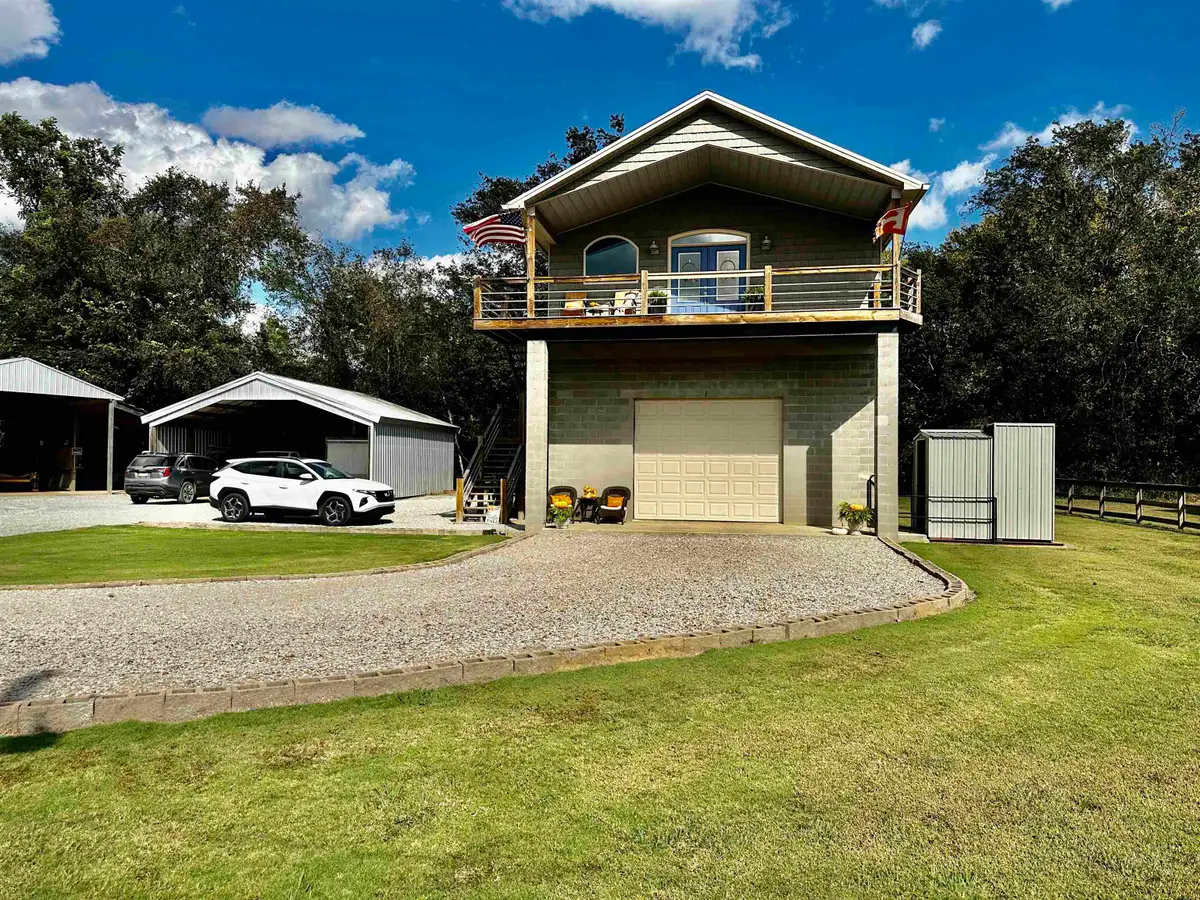 3060 CATFISH LN, Crump, TN 38327 - Image #1