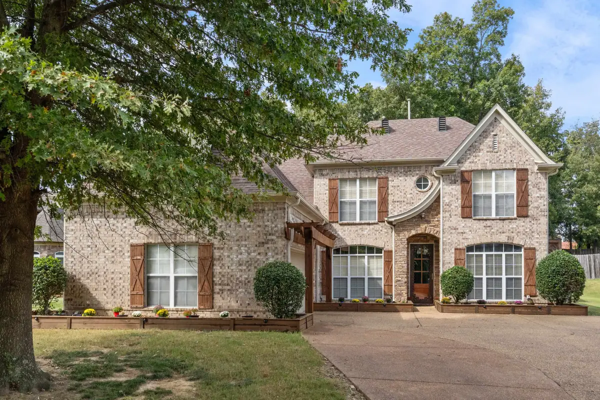 5297 SHADES VALLEY CV, Memphis, TN 38125 - Image #1