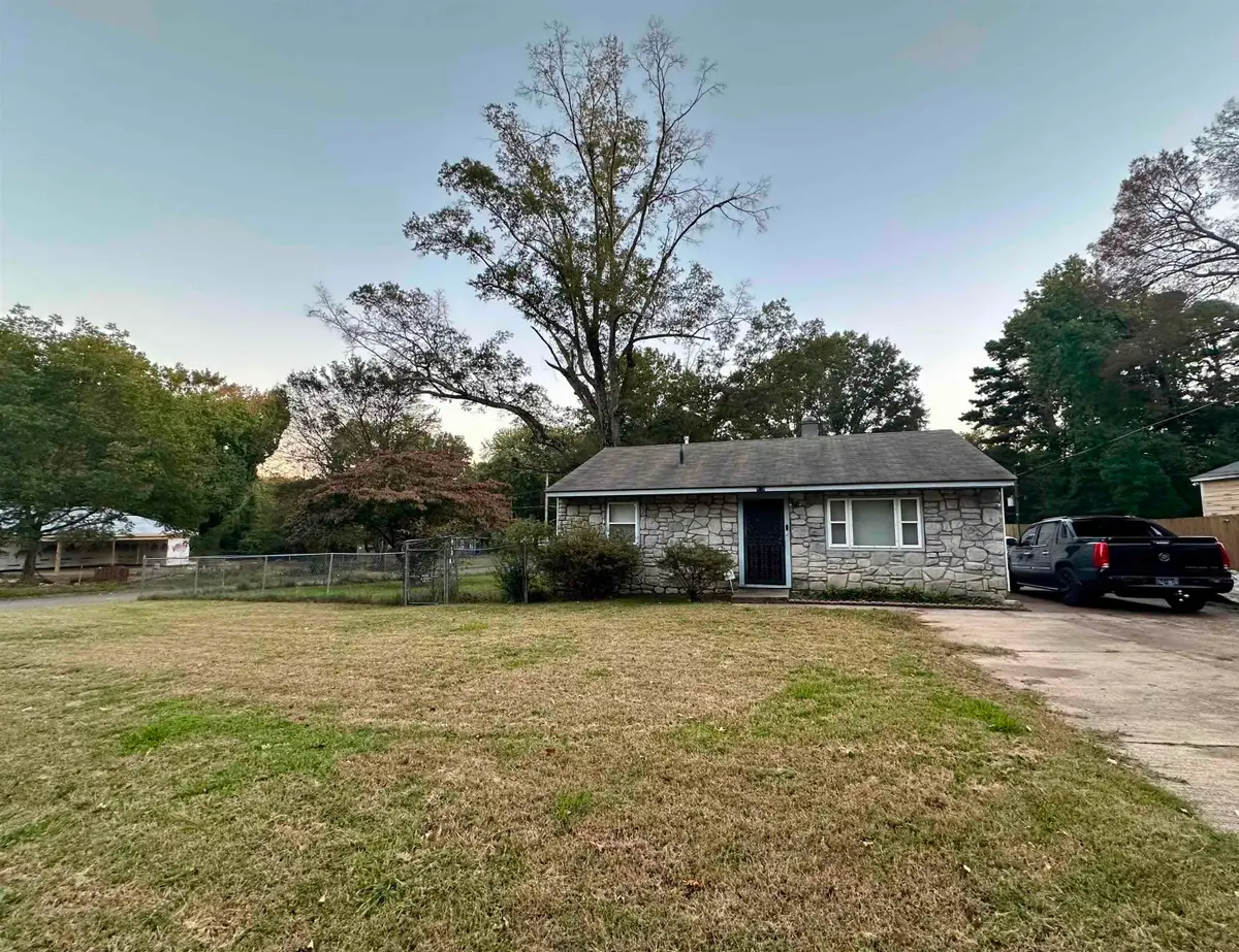 945 FLOYD AVE, Memphis, TN 38127 - Image #1