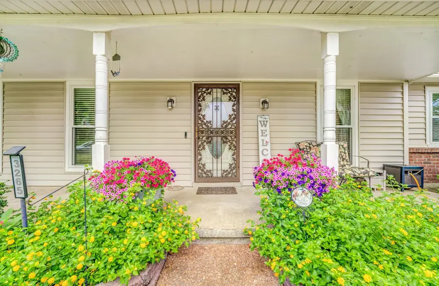 3265 LAUREL CREEK RD, Bartlett, TN 38134 - Image #2